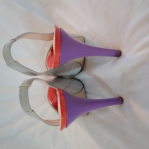 Guess Sling Back Heels - Picture 5 of 7